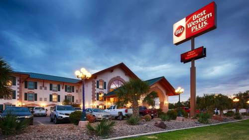 Imagen general del Hotel Best Western Plus Swiss Chalet and Suites. Foto 1