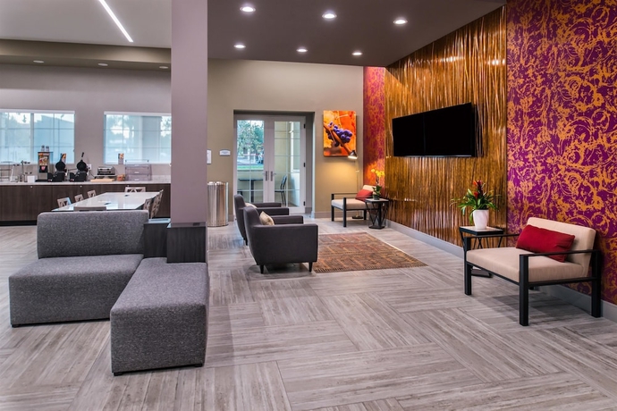 Imagen de los interiores del Hotel Best Western Plus Temecula Wine Country Andsuites. Foto 16