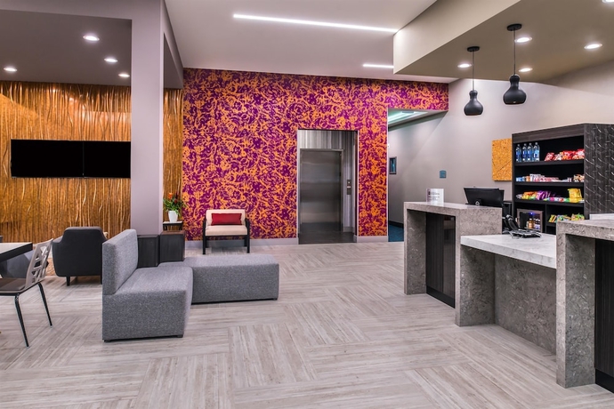 Imagen de los interiores del Hotel Best Western Plus Temecula Wine Country Andsuites. Foto 18