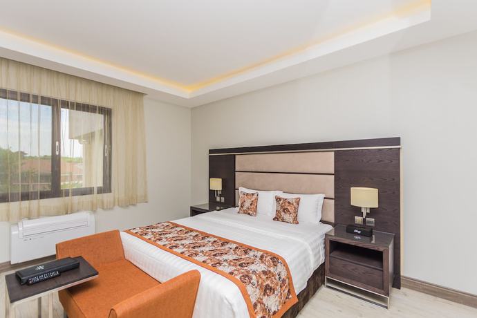 Imagen de la habitación del Hotel Best Western Plus The Athena Hotel. Foto 6