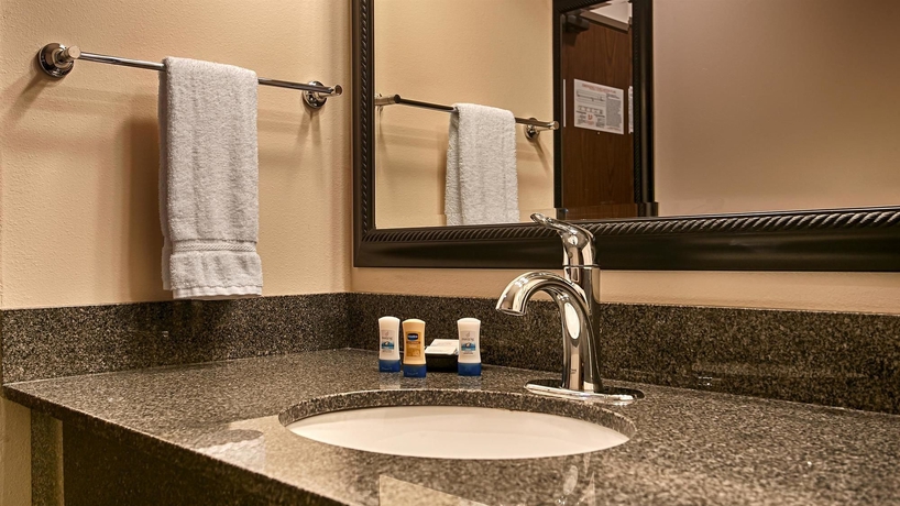 Imagen de la habitación del Hotel Best Western Plus The Four Corners Inn. Foto 9