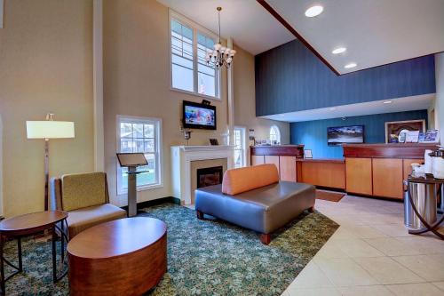 Imagen general del Hotel Best Western Plus, The Inn at Hampton. Foto 1