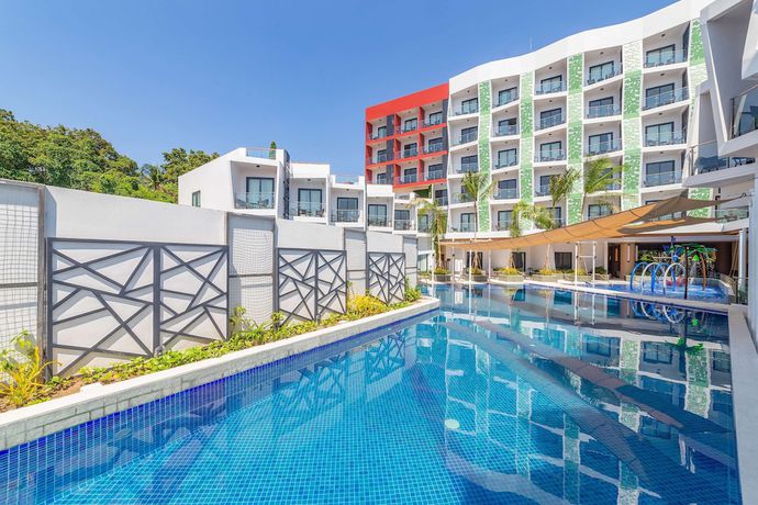 Imagen de la piscina del Hotel Best Western Plus The Ivywall Resort-Panglao. Foto 19