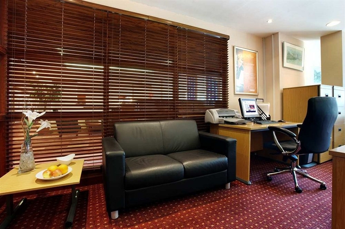 Imagen de los interiores del Hotel Best Western Plus The Quays Sheffield. Foto 12