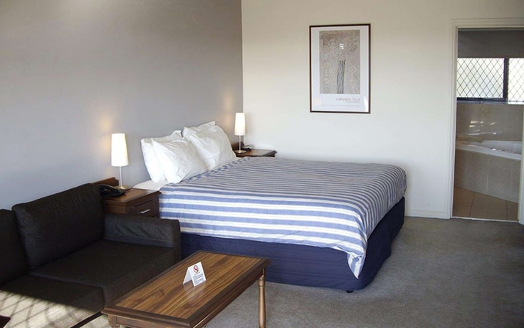 Imagen de la habitación del Hotel Best Western Plus The Tudor-box Hill. Foto 11