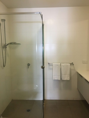 Imagen de la habitación del Hotel Best Western Plus The Tudor-box Hill. Foto 14