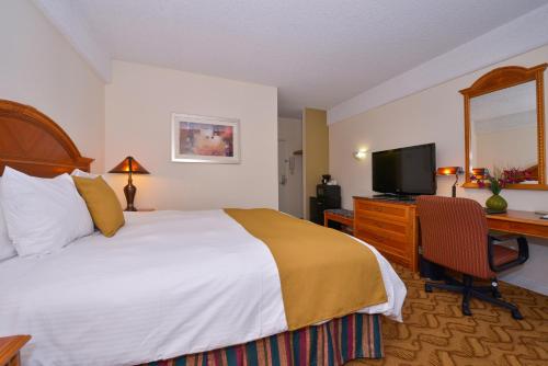 Imagen de la habitación del Hotel Best Western Plus Thousand Oaks Inn. Foto 3