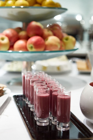 Imagen del bar/restaurante del Hotel Best Western Plus Time. Foto 3