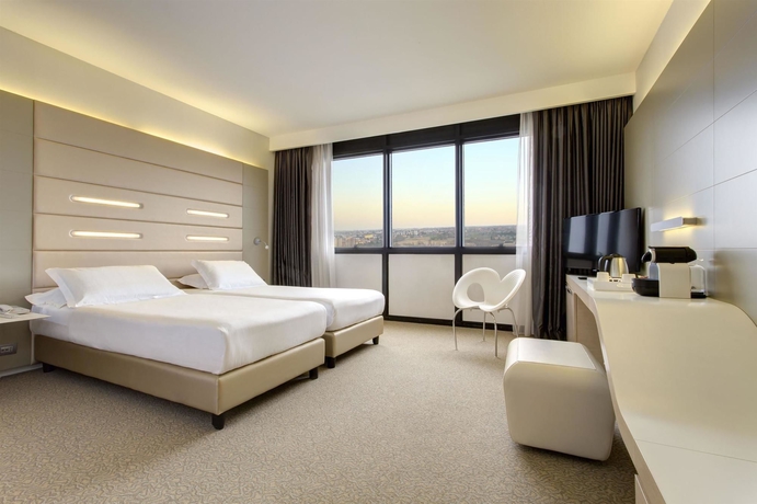 Imagen de la habitación del Hotel Best Western Plus Tower Bologna. Foto 6