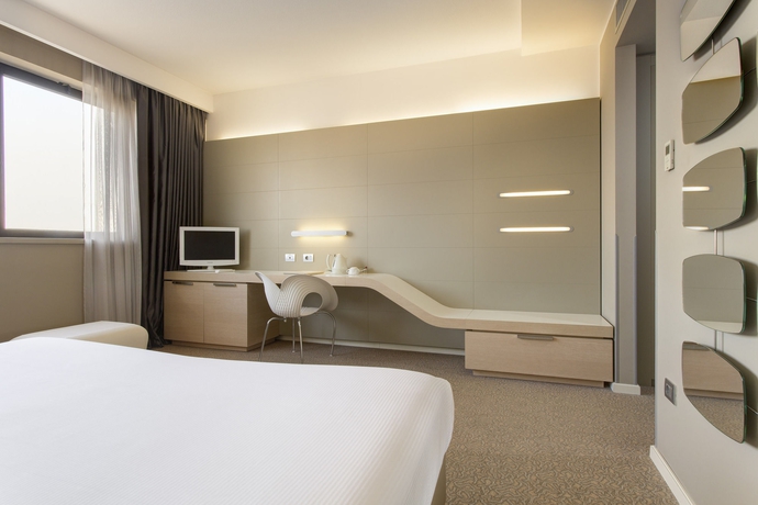 Imagen de la habitación del Hotel Best Western Plus Tower Bologna. Foto 9