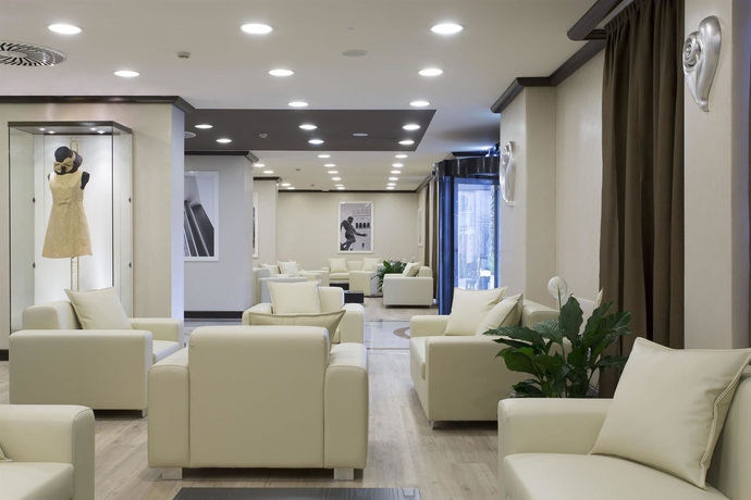 Imagen de los interiores del Hotel Best Western Plus Tower Bologna. Foto 16