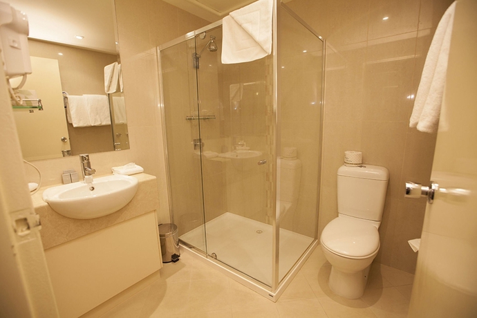 Imagen de la habitación del Hotel Best Western Plus Travel Inn. Foto 13