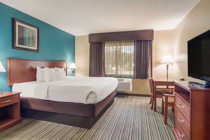 Imagen de la habitación del Hotel Best Western Plus Traverse City. Foto 16