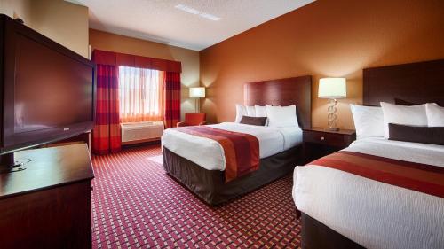Imagen de la habitación del Hotel Best Western Plus University Inn and Suites. Foto 5