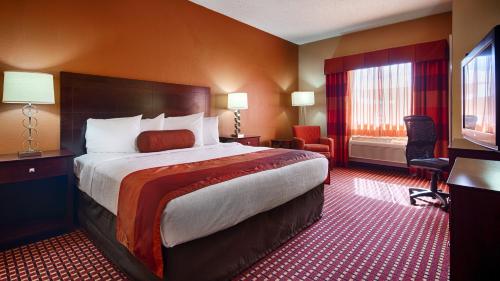 Imagen de la habitación del Hotel Best Western Plus University Inn and Suites. Foto 6
