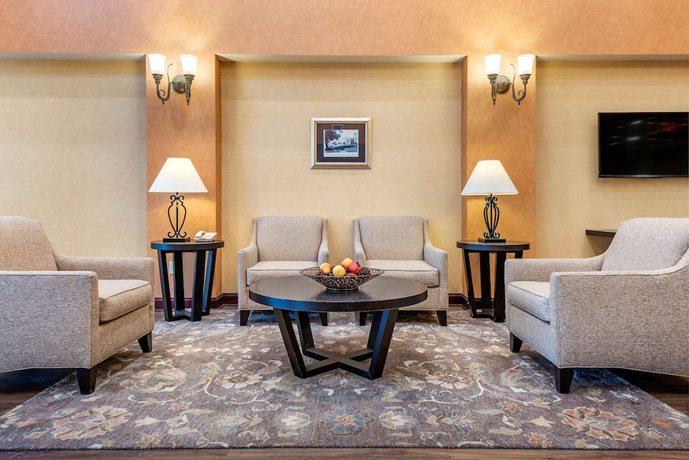 Imagen de los interiores del Hotel Best Western Plus Victor Inn and Suites. Foto 20