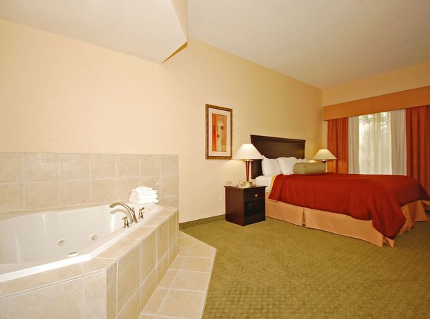 Imagen de la habitación del Hotel Best Western Plus Victor Inn and Suites. Foto 12