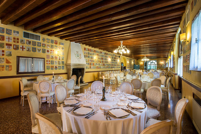 Imagen de los interiores del Hotel Best Western Plus Villa Tacchi. Foto 11