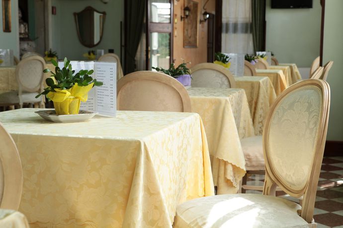 Imagen del bar/restaurante del Hotel Best Western Plus Villa Tacchi. Foto 4