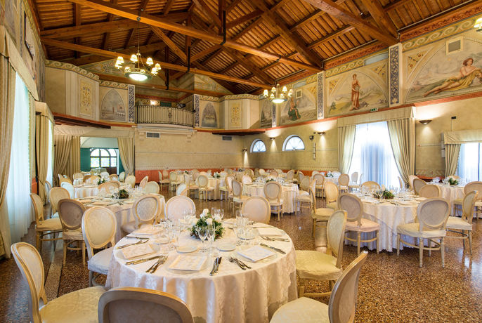 Imagen de los interiores del Hotel Best Western Plus Villa Tacchi. Foto 14