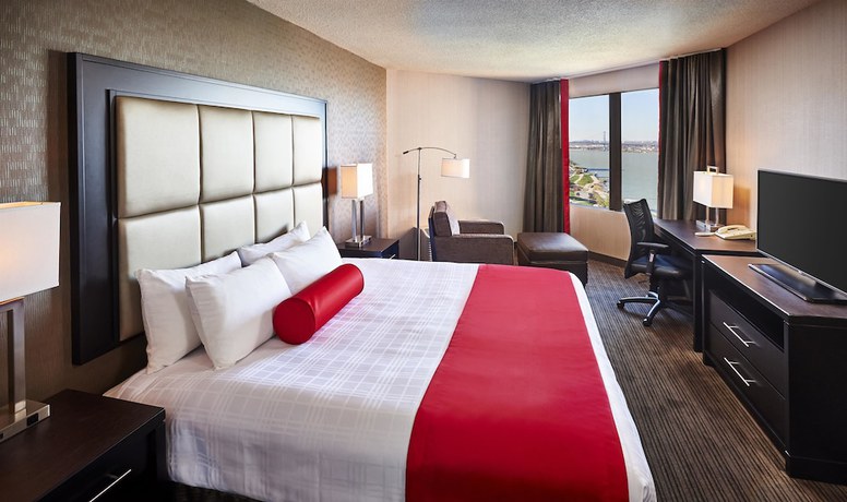 Imagen de la habitación del Hotel Best Western Plus Waterfront. Foto 7
