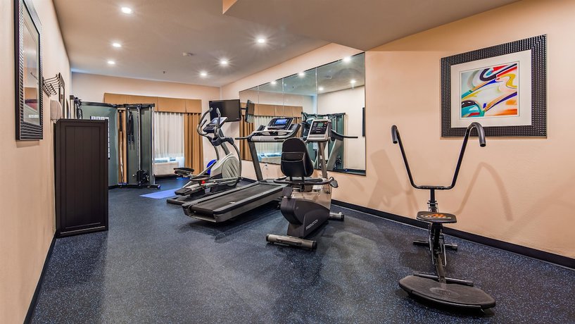 Imagen de los interiores del Hotel Best Western Plus Wendover Inn. Foto 16