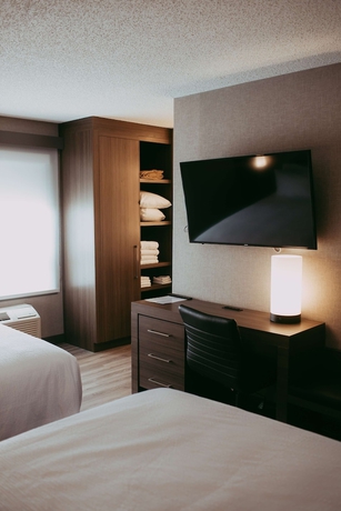 Imagen de la habitación del Hotel Best Western Plus West Edmonton. Foto 11