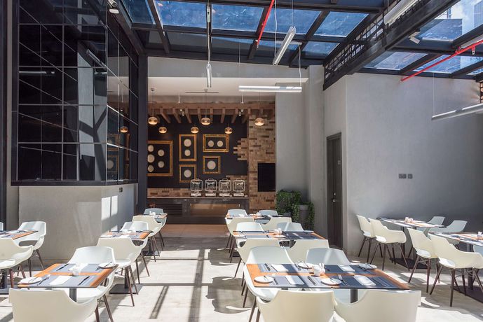 Imagen de los interiores del Hotel Best Western Plus Westlands. Foto 18