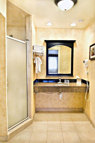 Imagen de la habitación del Hotel Best Western Plus Weston Inn. Foto 10