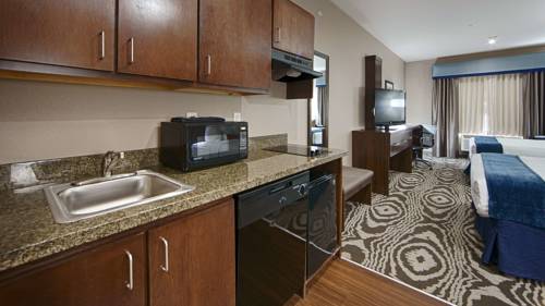 Imagen de la habitación del Hotel Best Western Plus Williston & Suites. Foto 5