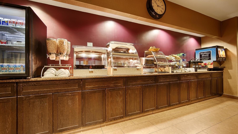 Imagen del bar/restaurante del Hotel Best Western Plus Wine Country Inn and Suites. Foto 4
