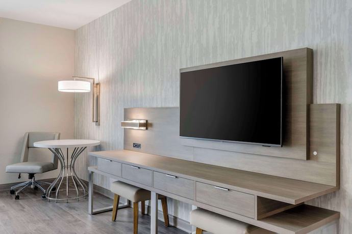 Imagen de la habitación del Hotel Best Western Plus Winter Haven Inn And Suites. Foto 11