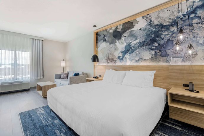 Imagen de la habitación del Hotel Best Western Plus Winter Haven Inn And Suites. Foto 15