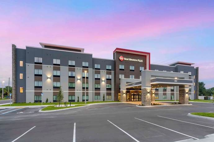 Imagen general del Hotel Best Western Plus Winter Haven Inn And Suites. Foto 1