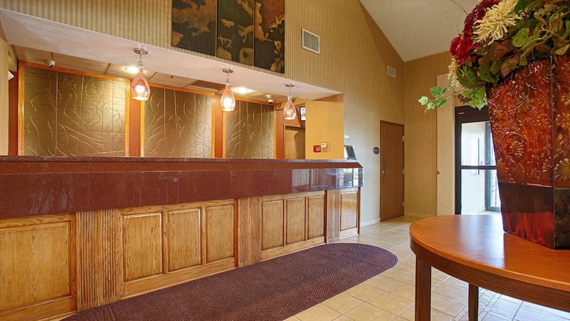 Imagen de los interiores del Hotel Best Western Plus Woodland Hills Hotel & Suites. Foto 19