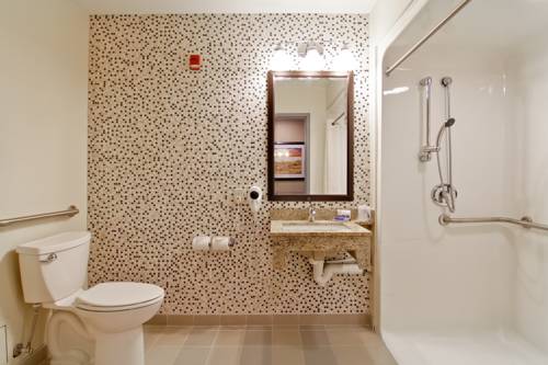 Imagen de la habitación del Hotel Best Western Plus Woodstock Inn & Suites. Foto 8