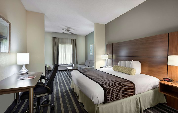 Imagen de la habitación del Hotel Best Western Plus and Suites Airport South. Foto 2