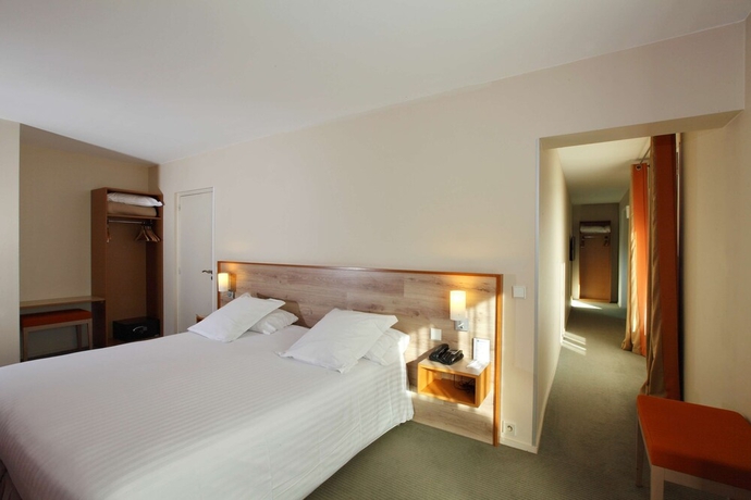 Imagen de la habitación del Hotel Best Western Plus l'Oree Paris Sud. Foto 16