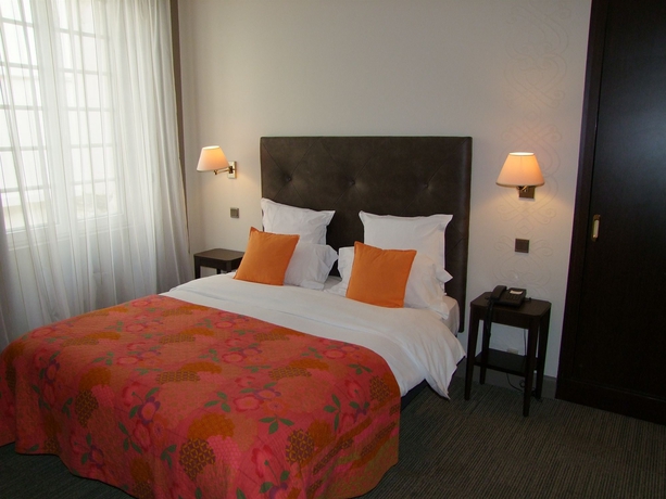 Imagen de la habitación del Hotel Best Western Poitiers Centre Le Grand. Foto 9