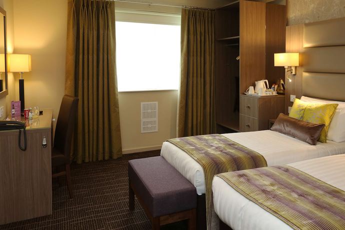 Imagen de la habitación del Hotel Best Western Pontypool Metro. Foto 7