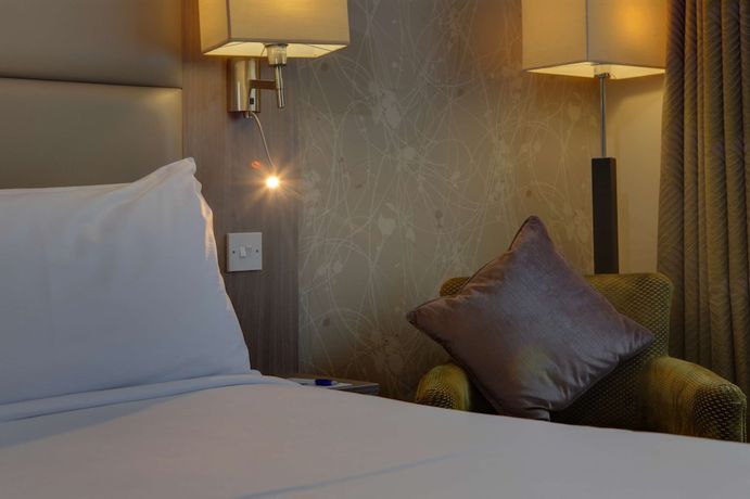 Imagen de la habitación del Hotel Best Western Pontypool Metro. Foto 15