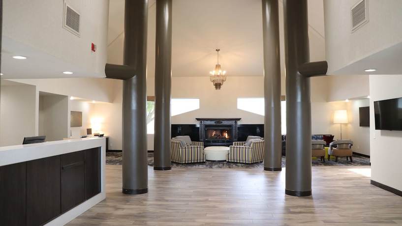 Imagen de los interiores del Hotel Best Western Porterville Inn. Foto 14