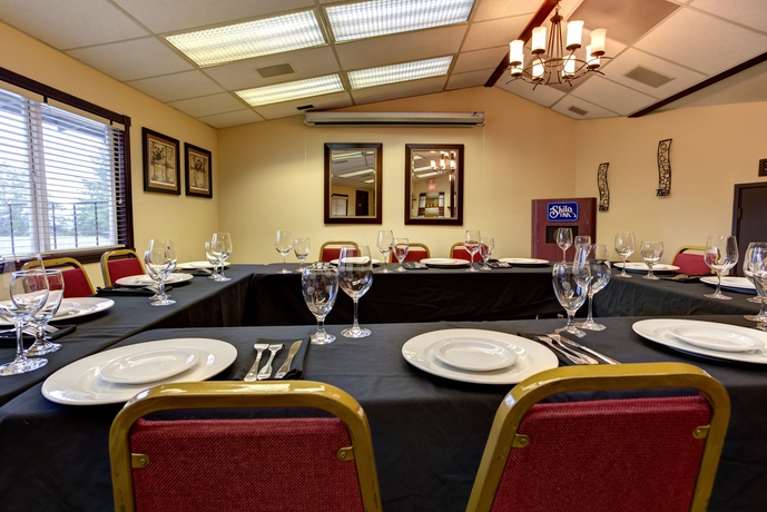 Imagen de los interiores del Hotel Best Western Portland West Beaverton. Foto 14