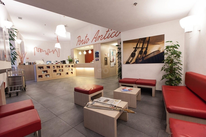 Imagen de los interiores del Hotel Best Western Porto Antico. Foto 14