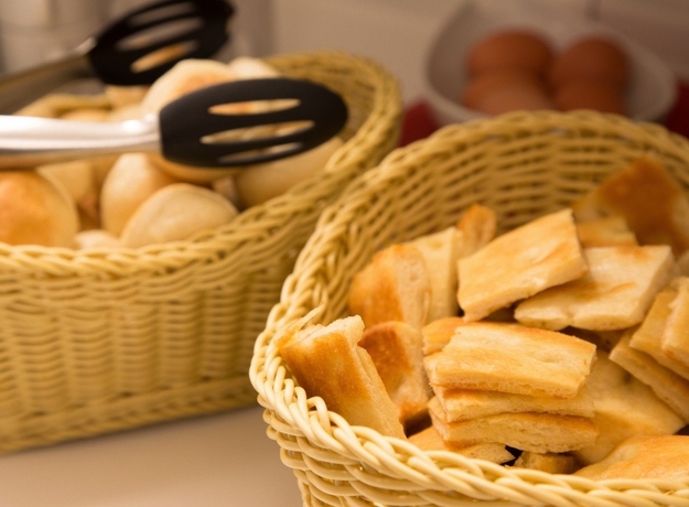 Imagen del bar/restaurante del Hotel Best Western Porto Antico. Foto 6