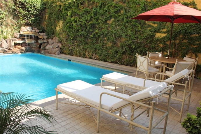 Imagen de la piscina del Hotel Best Western Posada Del Rio Express. Foto 10