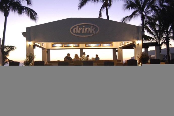 Imagen del bar/restaurante del Hotel Best Western Posada Freeman Zona Dorada. Foto 3