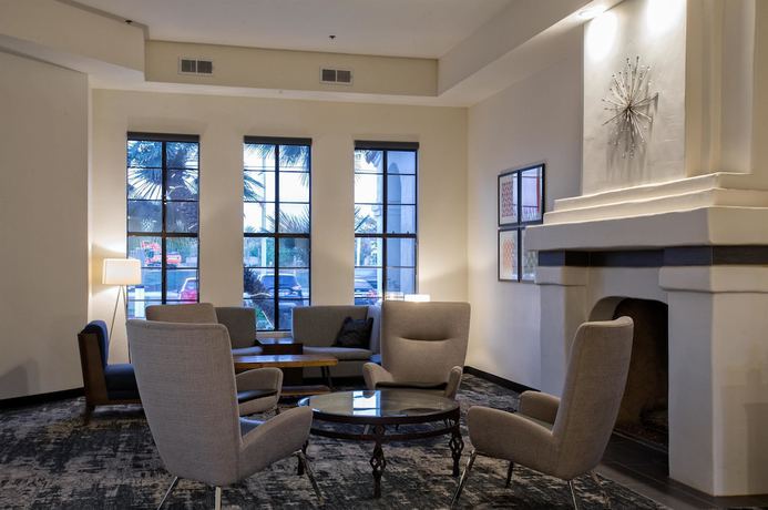 Imagen de los interiores del Hotel Best Western Posada Royale And Suites. Foto 15