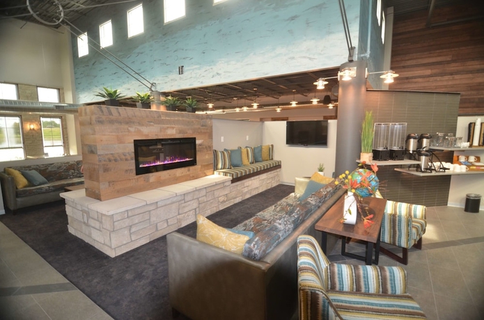 Imagen de los interiores del Hotel Best Western Premier Ankeny. Foto 16