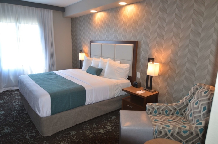 Imagen de la habitación del Hotel Best Western Premier Ankeny. Foto 12